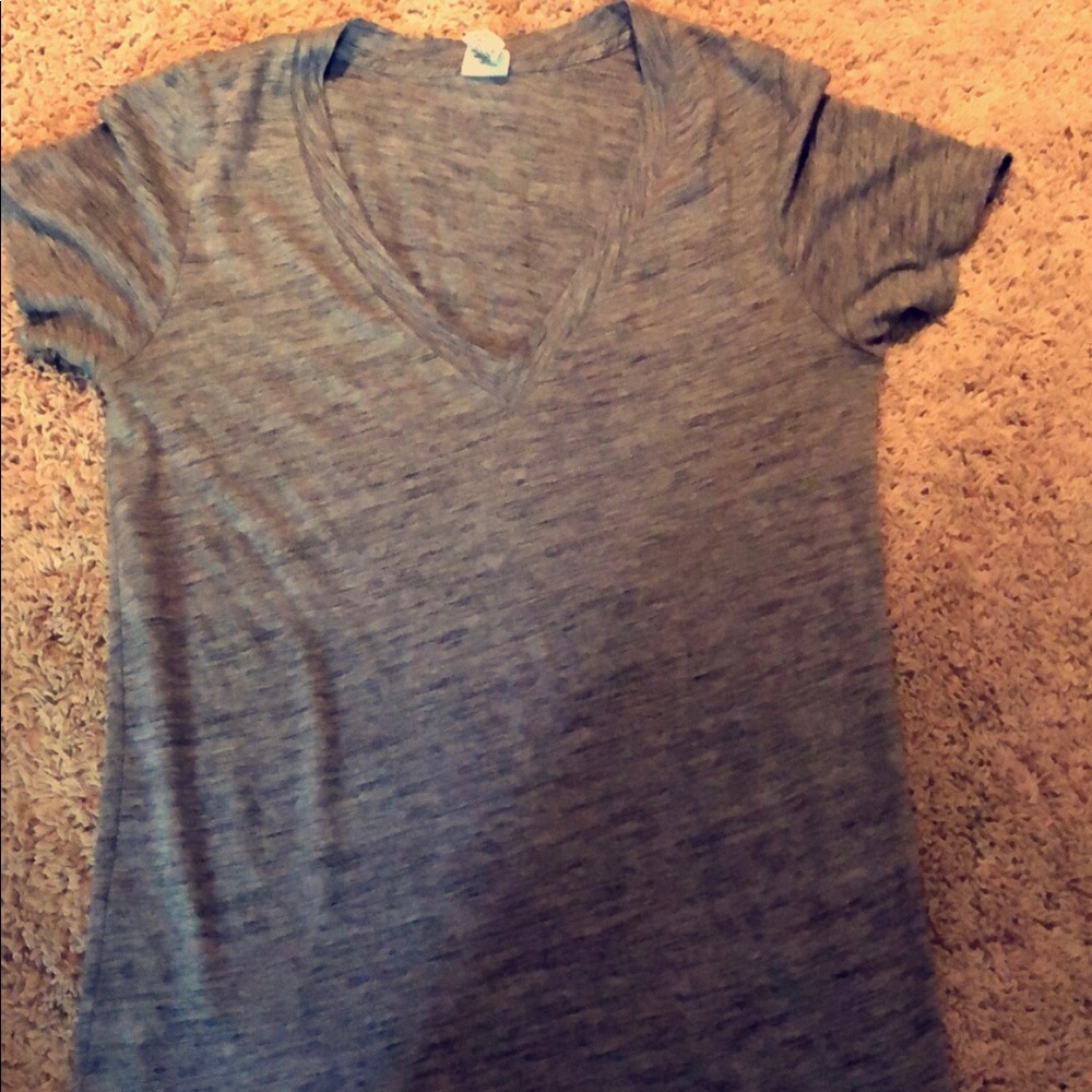 V-neck T-shirt